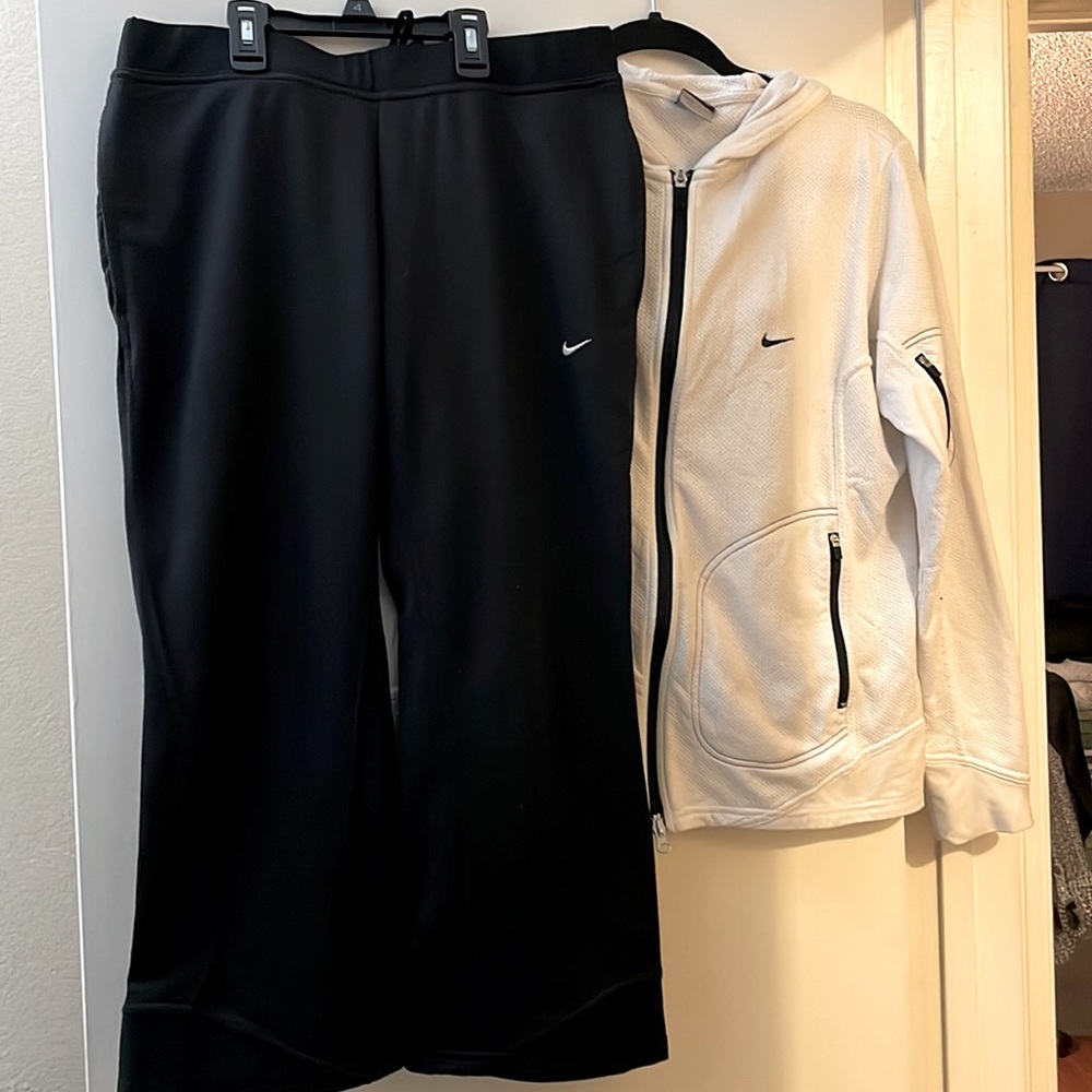 Nike 2-piece
